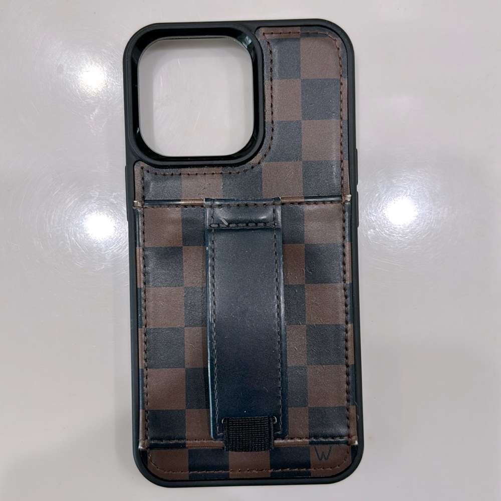 Walli Case